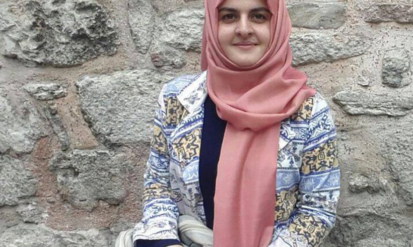 El tribunal turco pone en libertad a la periodista Kilinç bajo arresto domiciliario