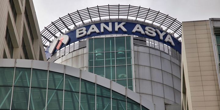 El Gobierno turco detiene a 29 personas por depositar dinero en el Bank Asya