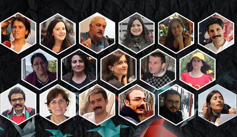 Turquía condena a 18 abogados a más de 150 años de prisión por cargos de terrorismo