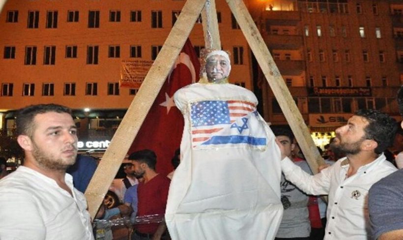 El Gobierno turco realiza casi 15.000 contactos oficiales en todo el mundo para difamar al movimiento Gülen