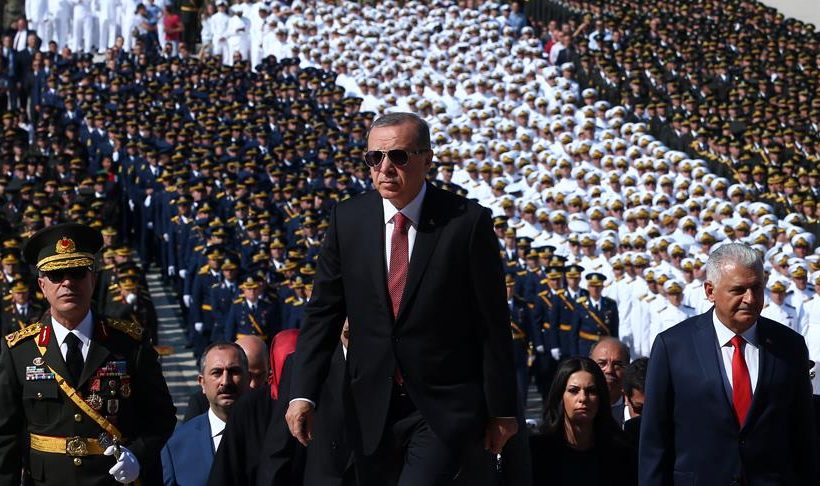 1.076 soldados pro-OTAN más purgados del ejército turco desde el fin del estado de emergencia