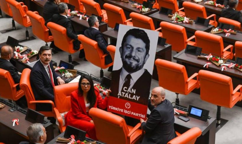 Guerra de tribunales en Turquía: El Tribunal Supremo denuncia a miembros del Tribunal Constitucional